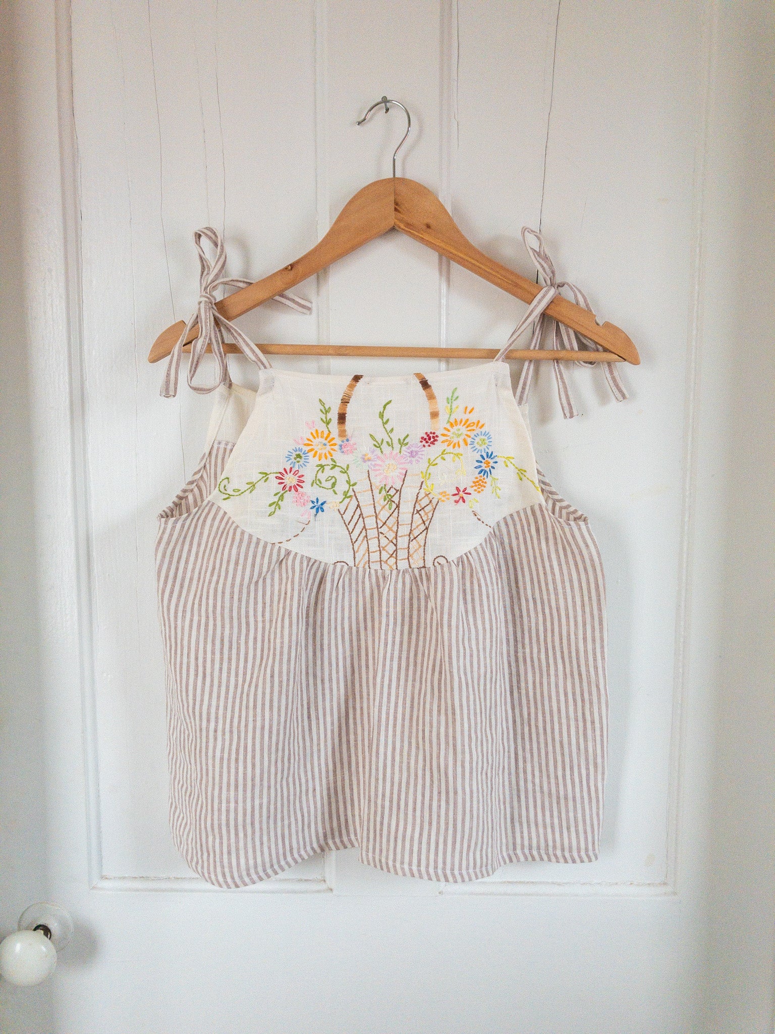 Mira Camisole Small Basket Embroidery – Heather Case