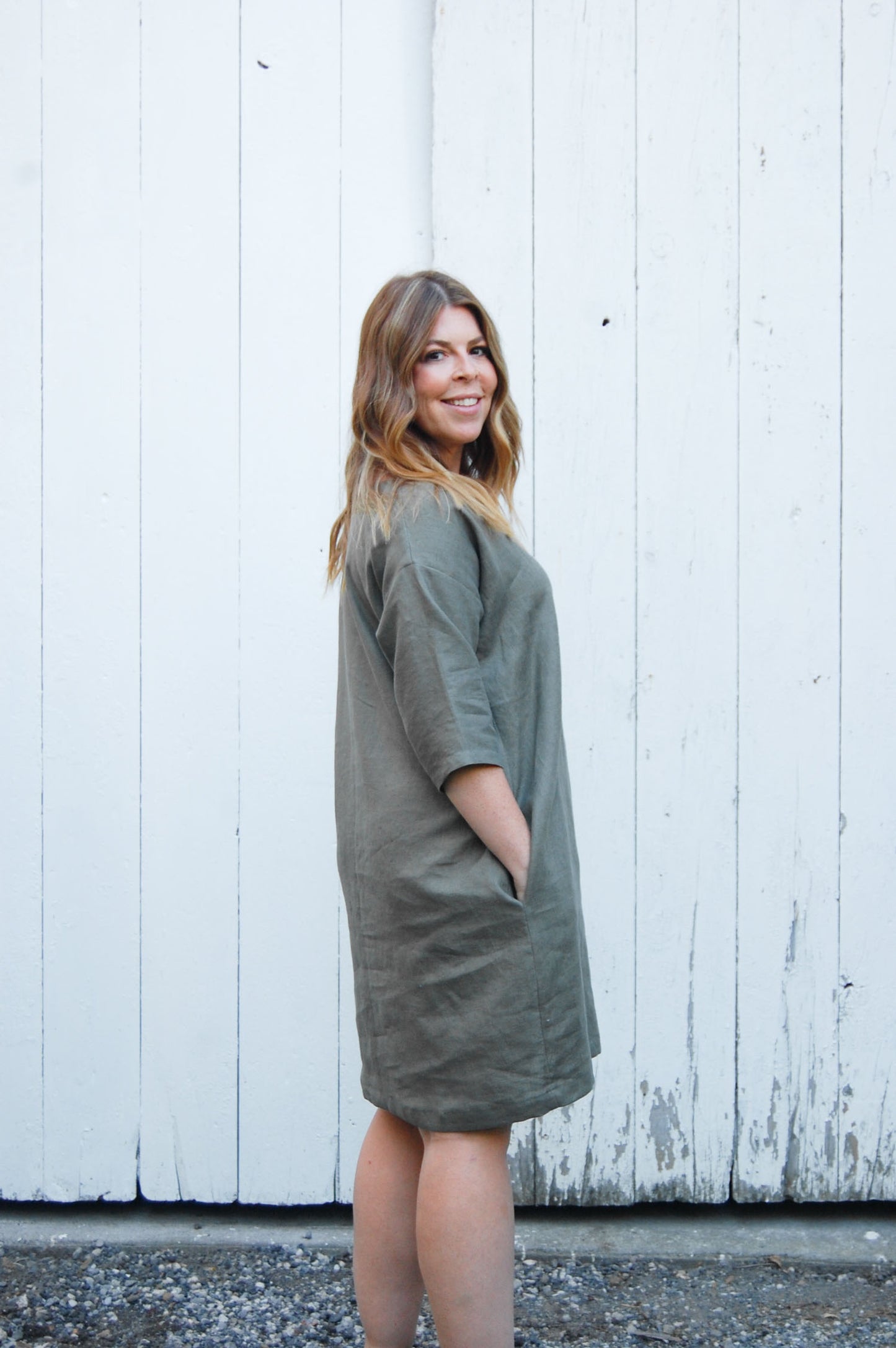 Phoebe Linen V-Neck 3/4 Sleeve Dress