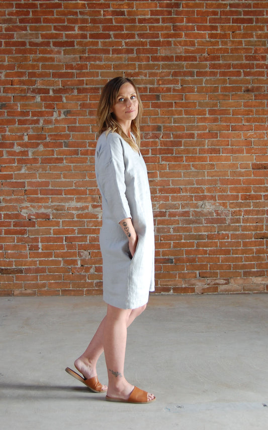 Phoebe Linen V-Neck 3/4 Sleeve Dress